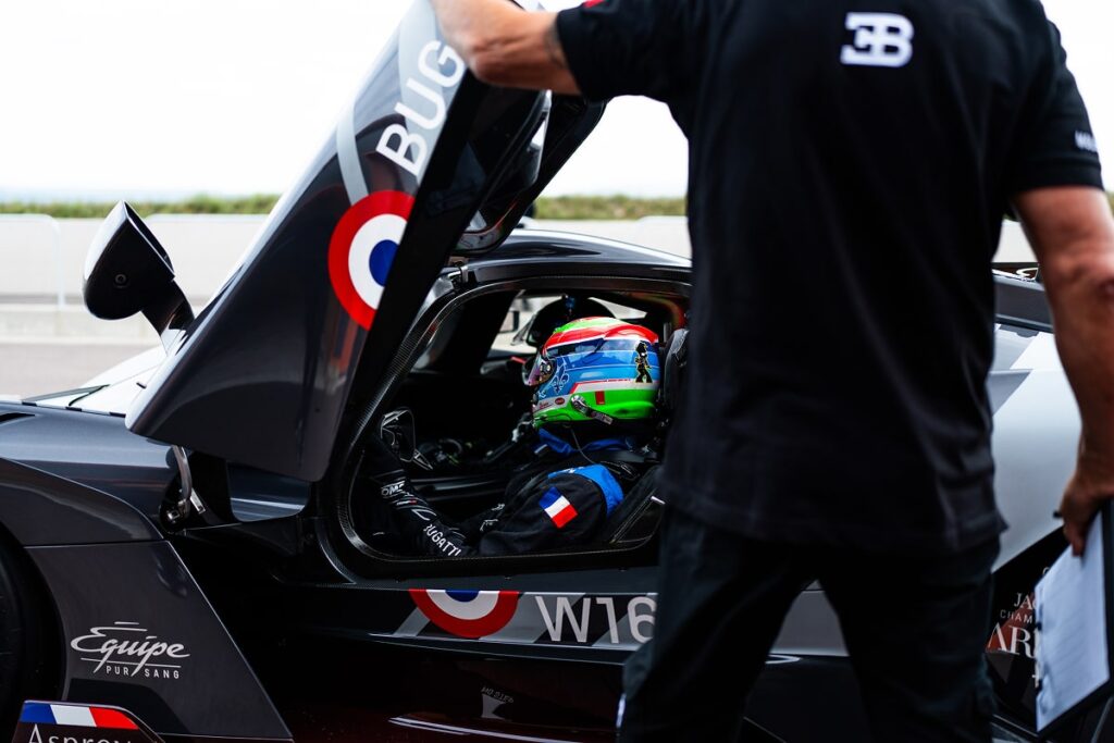 Le propriétaire d’une Bugatti Bolide est accompagné, conseillé, formé si besoin - © Bugatti