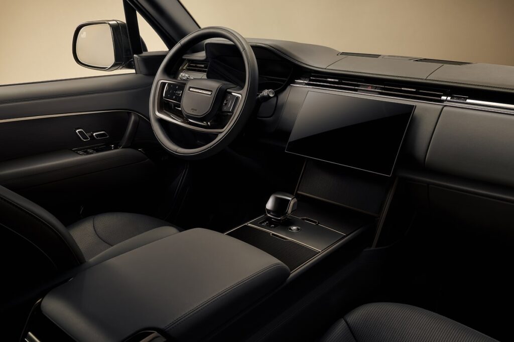 À l'intérieur du Range Rover SV Black - © Land Rover
