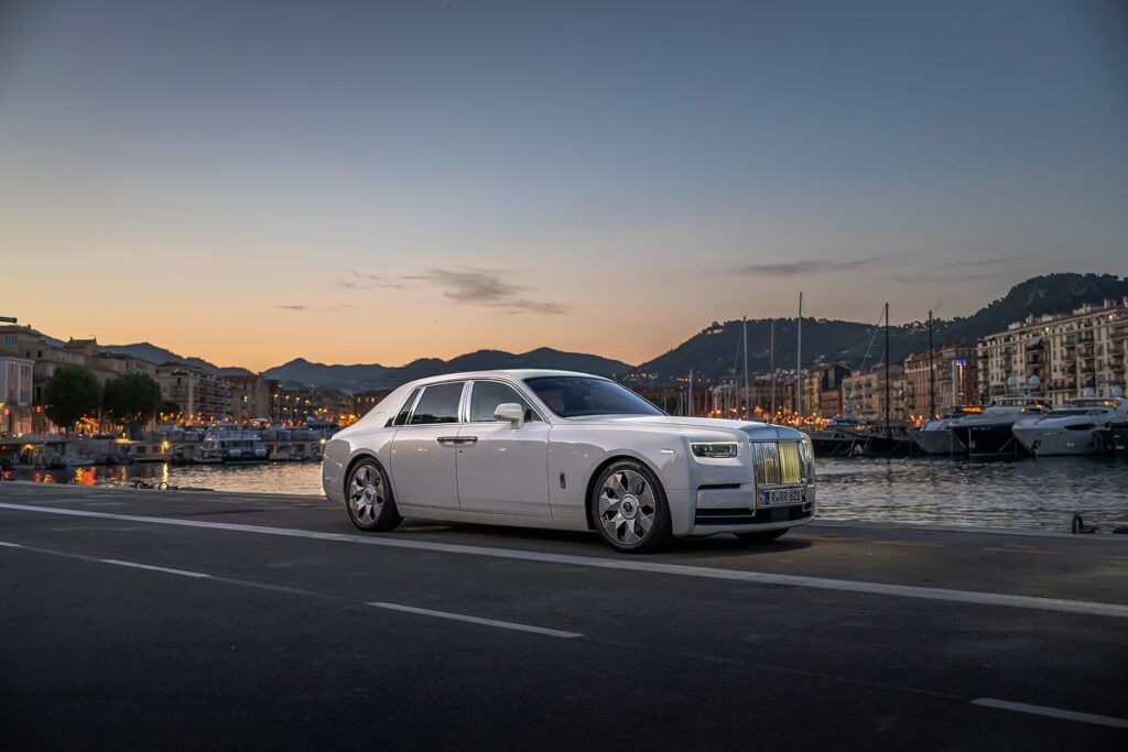 Une Phantom au coucher du soleil - © Rolls-Royce