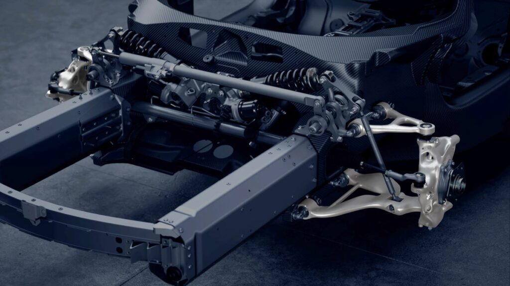 Les fameux absorbeurs de chocs sur une WA - © McLaren