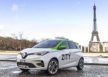 Zity met 500 Zoe en autopartage à Paris