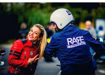 Royal Enfield lutte contre le cancer du sein