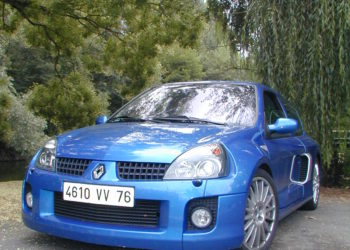 Renault Clio V6 : radicale