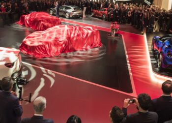 Salon de Genève, circulez, y&rsquo;aura rien à voir : la précision suisse !