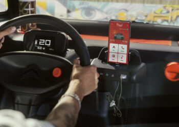Citroën Ami : connectée du bout des doigts