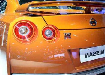 Qu'est-ce qu'un spoiler sur voiture ?