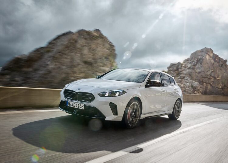 M135 xDrive - © BMW