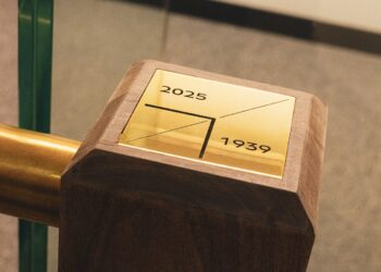 C&rsquo;est déjà la 2ème révolution en quelques jours : Bentley en totale transformation pour revenir au sommet de l&rsquo;automobile de luxe