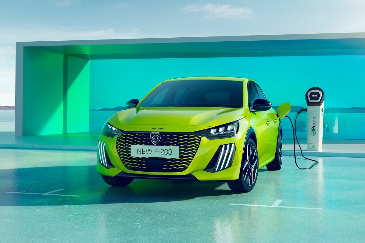 e208 - © Peugeot