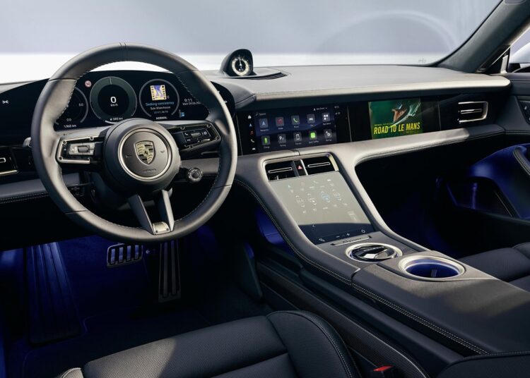 Intérieur de la Taycan - © Porsche