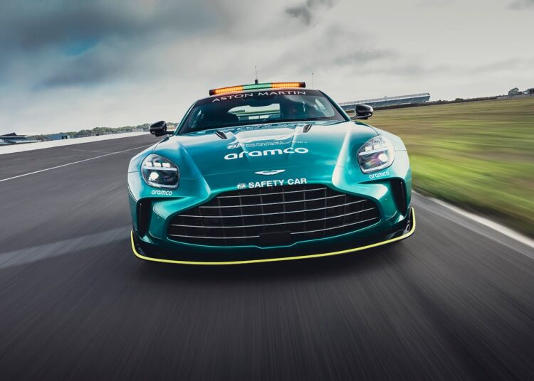 Vantage S F1 Safety Car - © Aston Martin