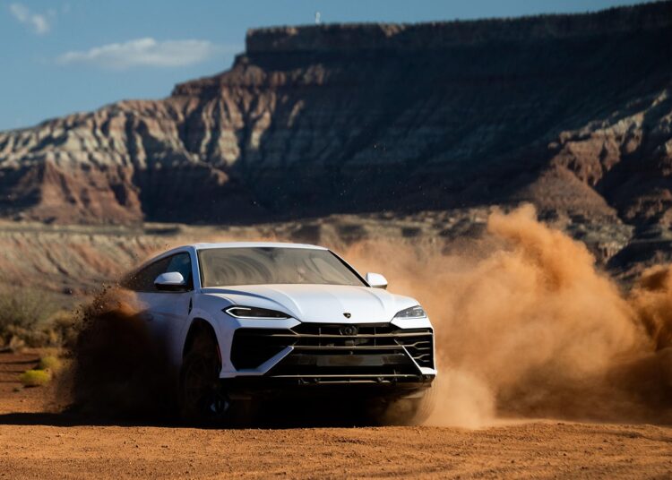 Urus SE au Zion National Park - © Lamborghini